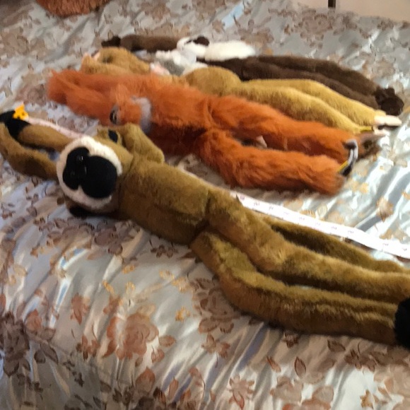 4 long plush stuffed hanging monkeys stuffed velcro hands Wild Republic Aurora - Picture 12 of 15